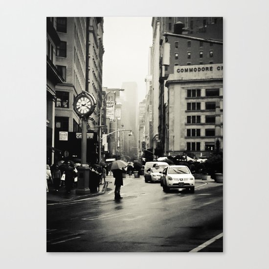 New York City - 5th Avenue in the Rain Canvas Print