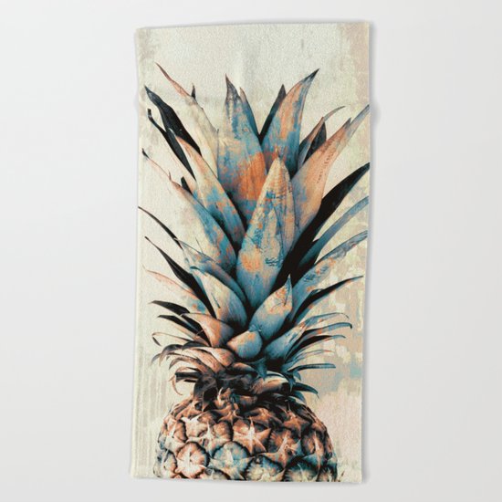 PINEAPPLE 3 Beach Towel