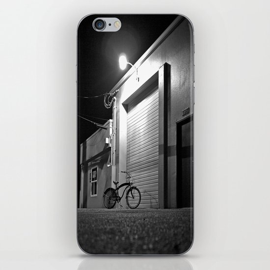 Night cruising iPhone & iPod Skin