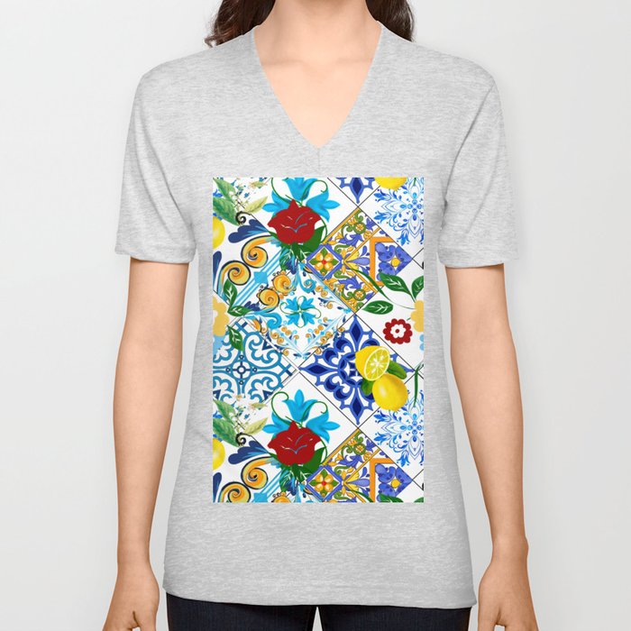 Tiles,mosaic,azulejo,quilt,Portuguese,majolica,lemons,citrus. V Neck T Shirt