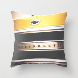 Old truck Throw Pillow