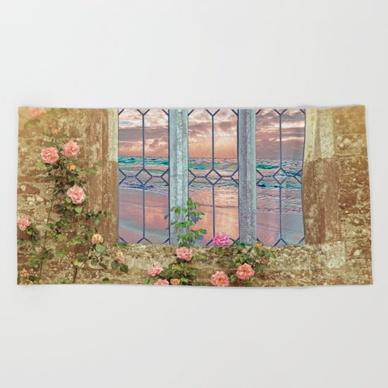 NEW HORIZONS Beach Towel