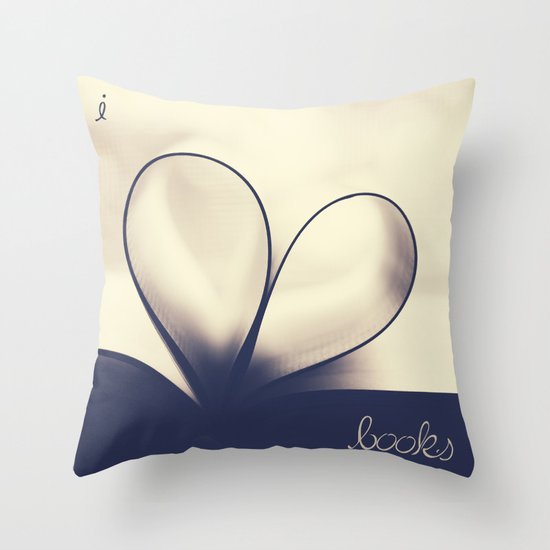 I Heart Books Throw Pillow