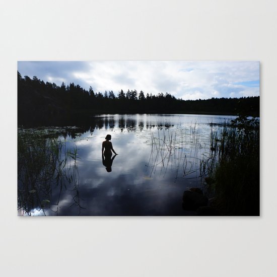 Reflecting Beauty Canvas Print