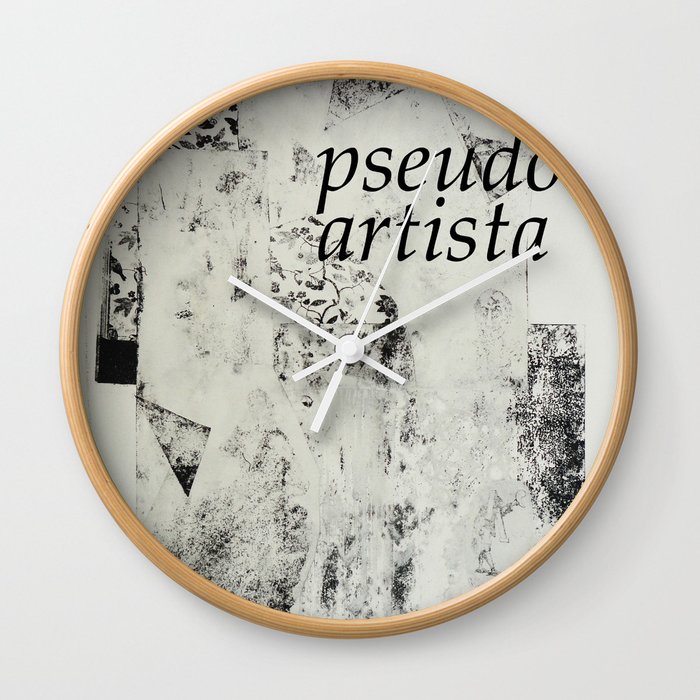 PSEUDOARTISTA Wall Clock