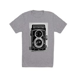 Vintage antique camera art print- black and white retro rolleicord - film photography T Shirt | Old, Camera, Monochrome, Vintage, Classic Camera, Photo, Lens, Gift, Steampunk, Old Camera 