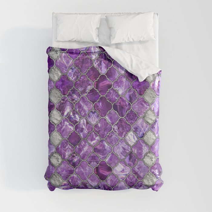 Quatrefoil Moroccan Pattern Amethyst and silver Duvet Cover