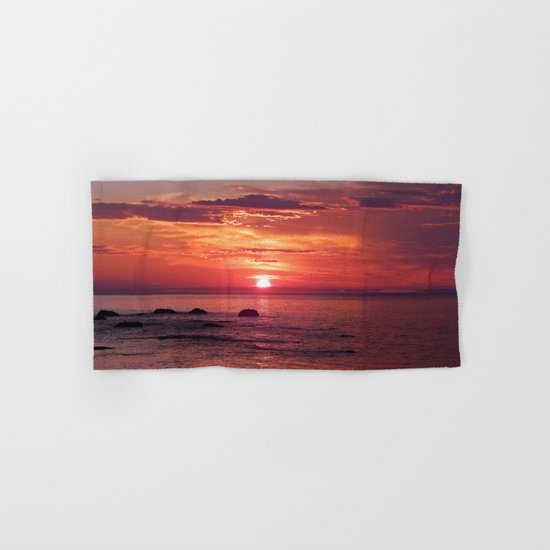 The Flamboyant One Hand & Bath Towel