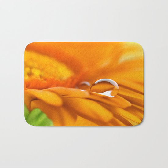 Gerbera water drops 141 Bath Mat