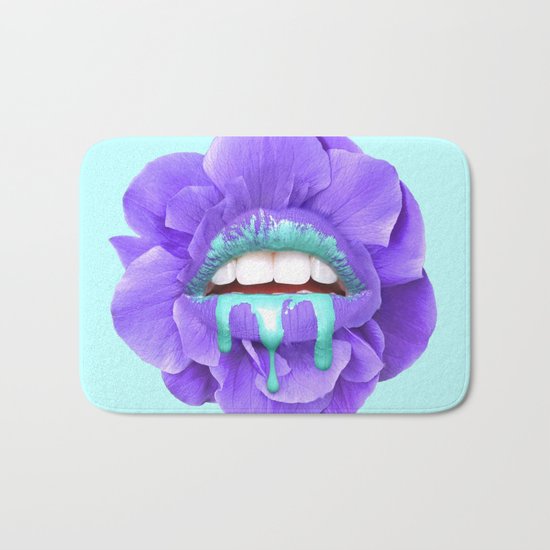 VIOLET KISS Bath Mat