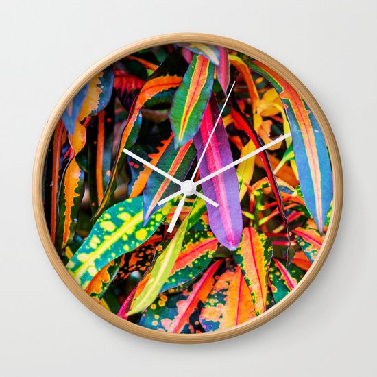 SIMPLY LEAVES Wall Clock