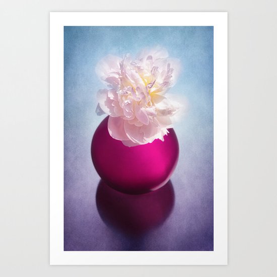 LADY IN WHITE Art Print