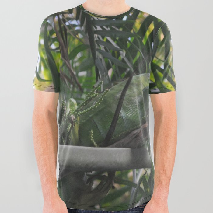 Mexico Photography - Green Iguana Camouflaged In The Leaves All Over Graphic Tee