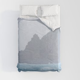 West Coast Beach Adventure - Oregon Ocean Waves Comforter