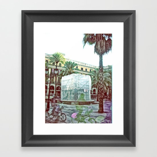 Friday 9 November 2012: veer ever illusively lit Framed Art Print