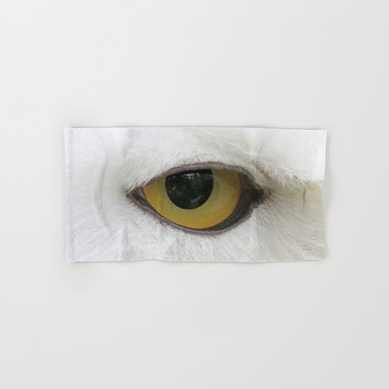 In the eye of a snow owl Hand & Bath Towel