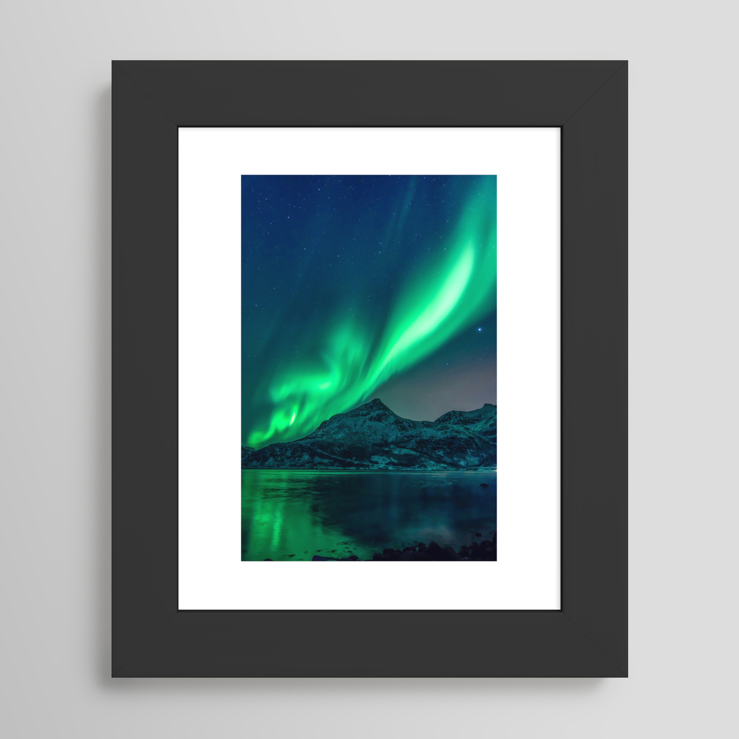 JP London Solvent Free Print SPAP1X55073 Vikivaki Electric Northern Lights Ready to Frame Poster Wall Art 17 h by 11 w 