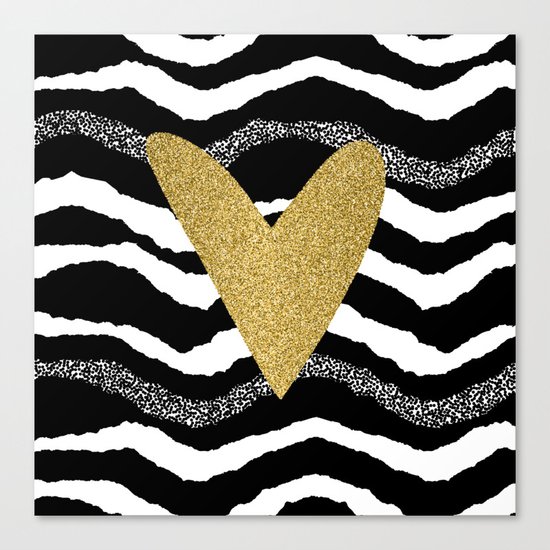 Heart on waves Canvas Print