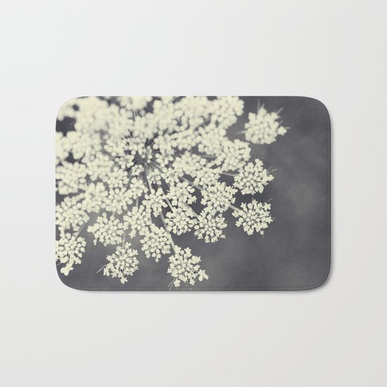 Black and White Queen Annes Lace Bath Mat