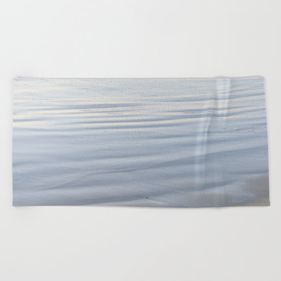 GLISTENING BEACH Beach Towel