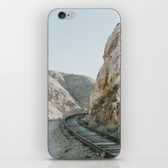Trains winding through mountains iPhone Skin