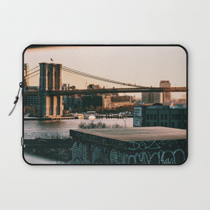 Brooklyn Bridge NYC Laptop Sleeve