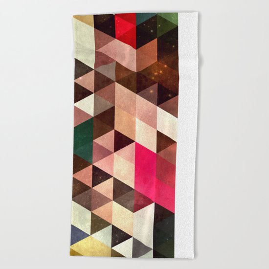pyrty xyn Beach Towel