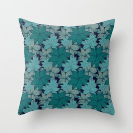 Fluir Throw Pillow