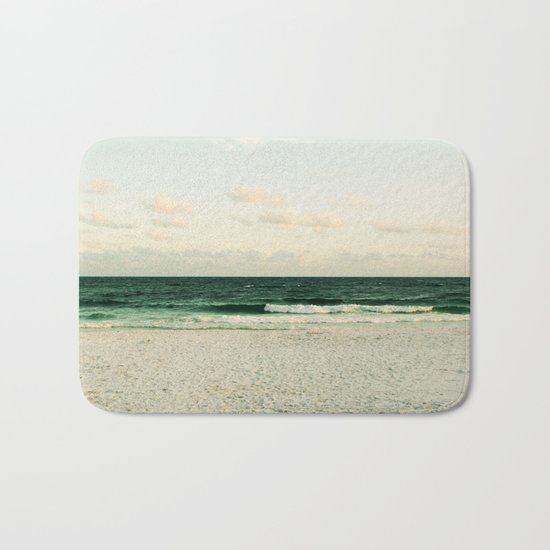 Lonely Wave Bath Mat
