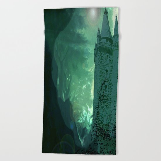 Caisleán Grove Poison Beach Towel