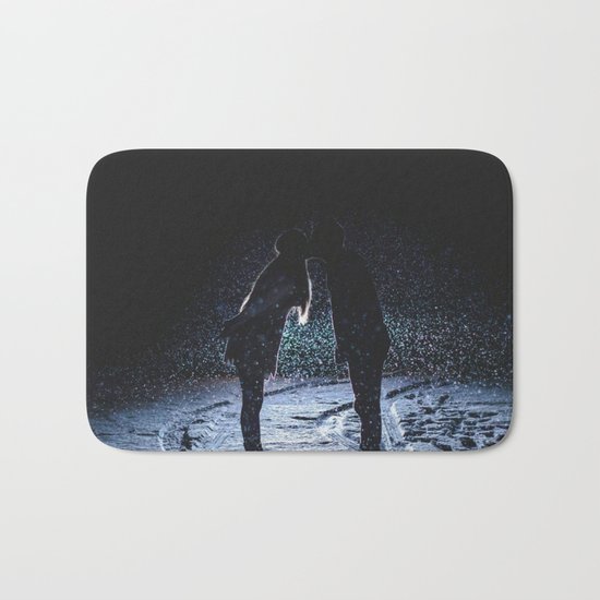 Valentine's Day Love Kiss ( Couple Valentine Gift / Girlfriend Gifts ) Bath Mat