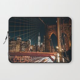 Brooklyn Bridge and Manhattan skyline in New York City at night Laptop Sleeve