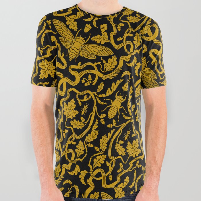 Cicada Oak Damask All Over Graphic Tee