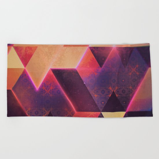 wyll fyll Beach Towel