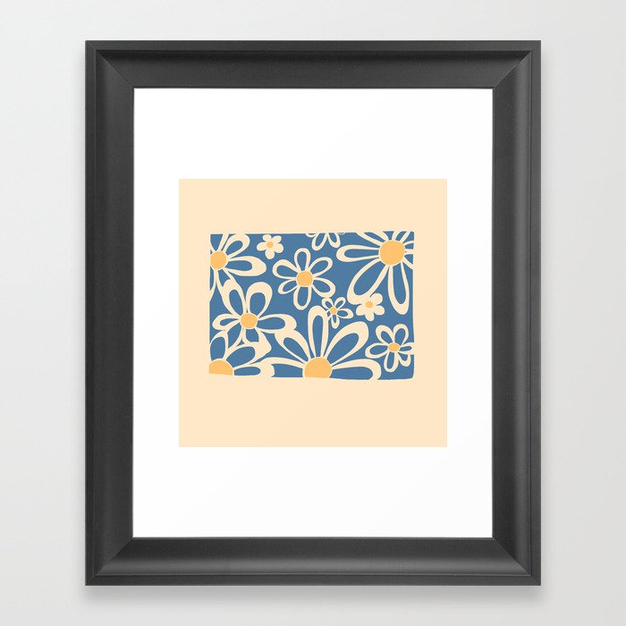 FlowerPower - Blue Daisy Colourful Retro Minimalistic Art Design Pattern Framed Art Print
