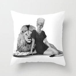 Lion Queen Throw Pillow
