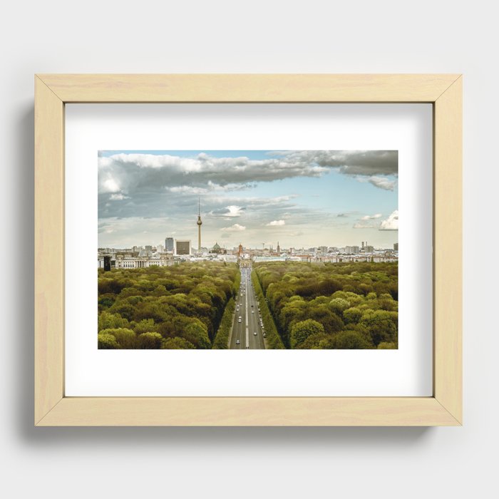 Berlin skyline Recessed Framed Print