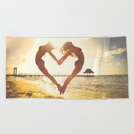 heart beach holiday 5 Beach Towel