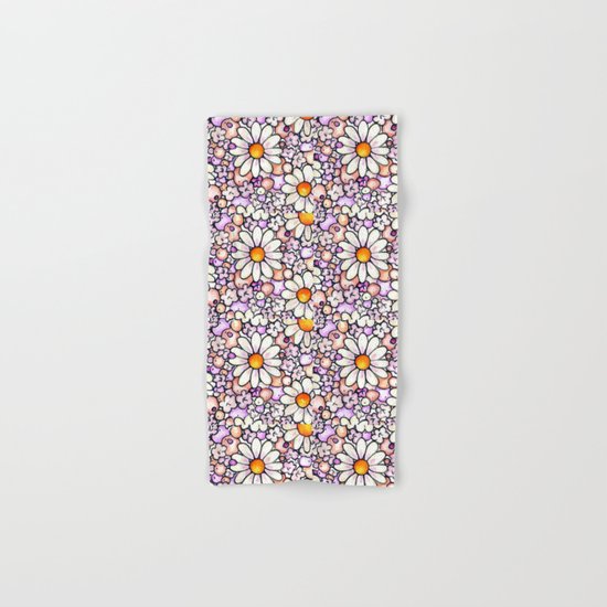 Large Blush Daisies Tiled Hand & Bath Towel