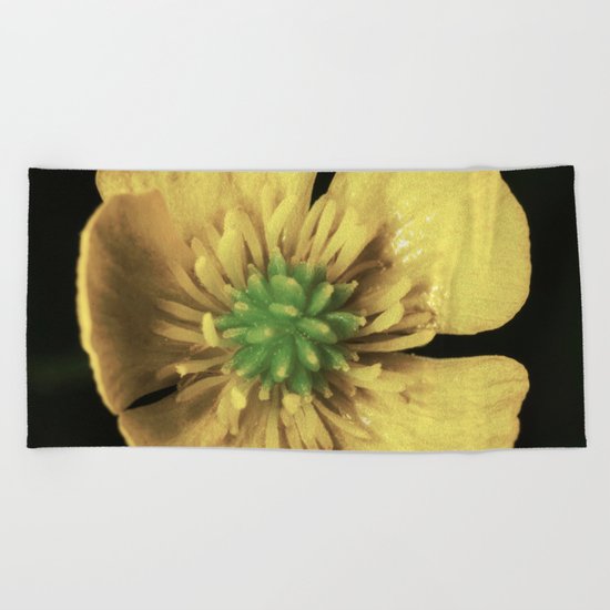 Build me up buttercup Beach Towel
