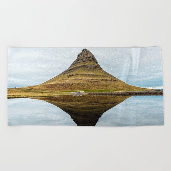 Mountain reflect Beach Towel