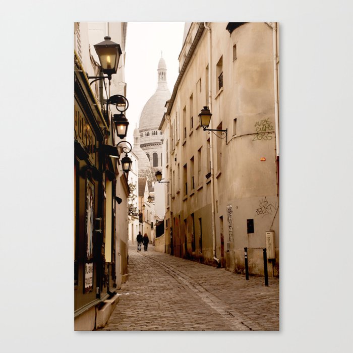 A walk to the Sacré Coeur Canvas Print