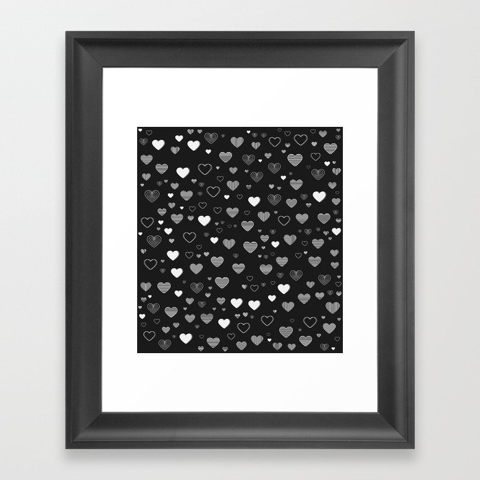 Hearts love black and white pattern Framed Art Print