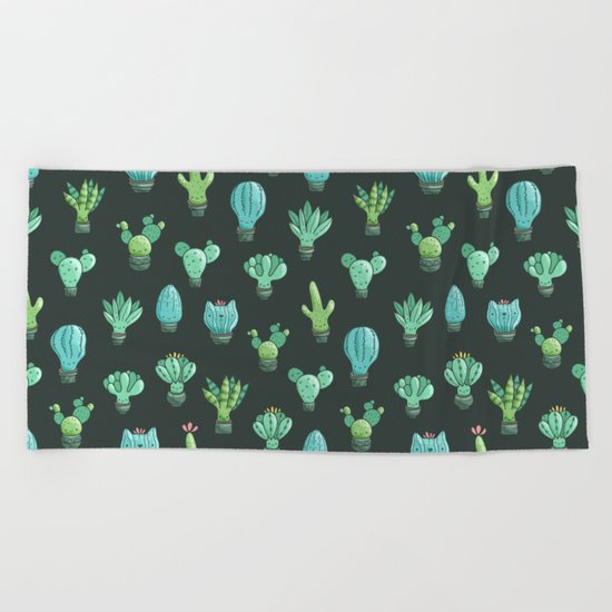 Funny cacti Beach Towel