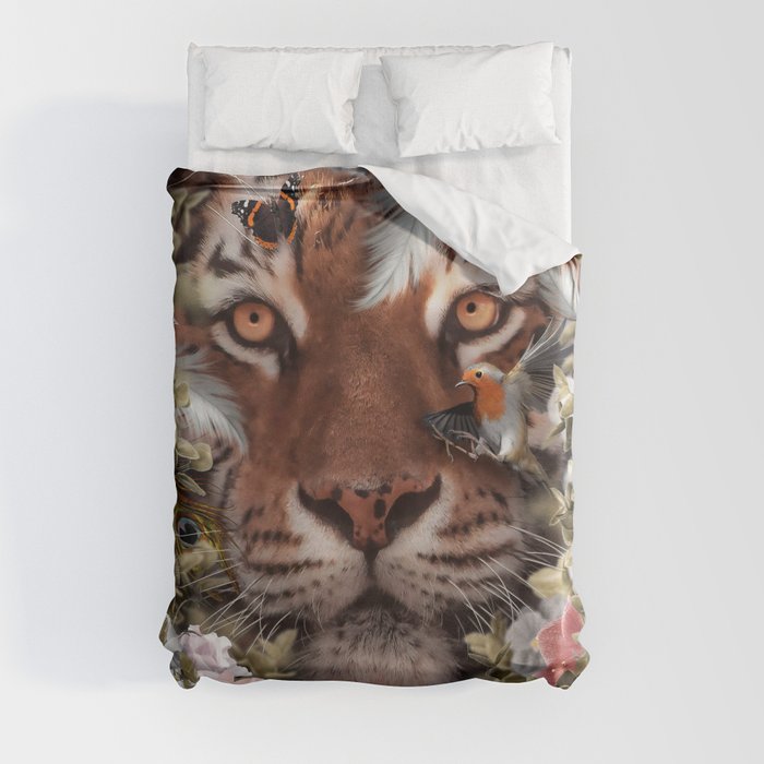 Tiger in flower Duvet Cover