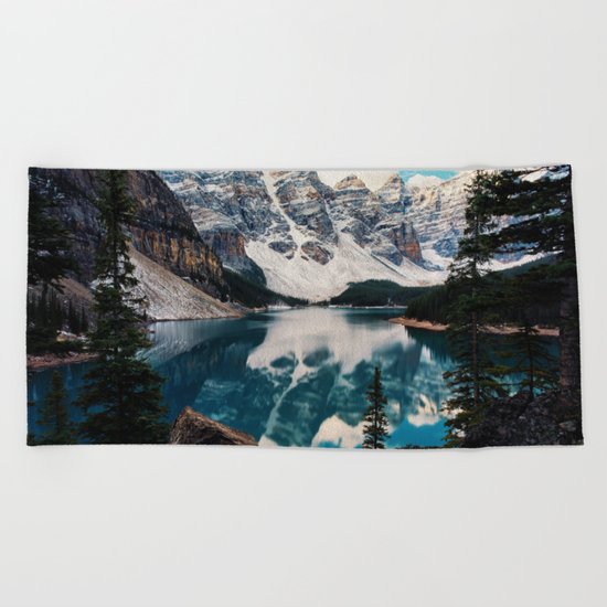 Moraine Lake Beach Towel