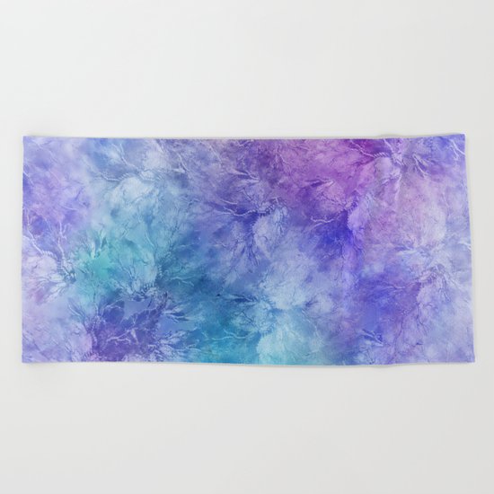Frozen Leaves 12 Beach Towel