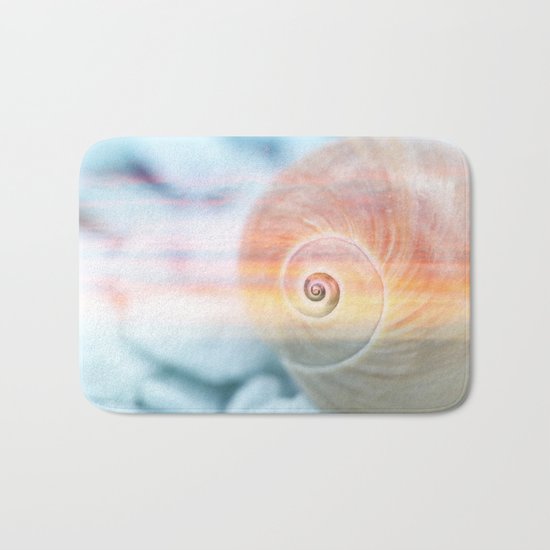 Dream of last summer Bath Mat