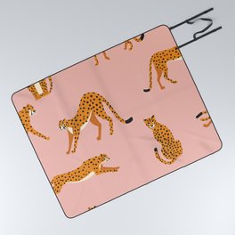 Cheetahs pattern on pink Picnic Blanket