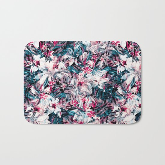 Seamless Floral And Paisley Pattern Bath Mat